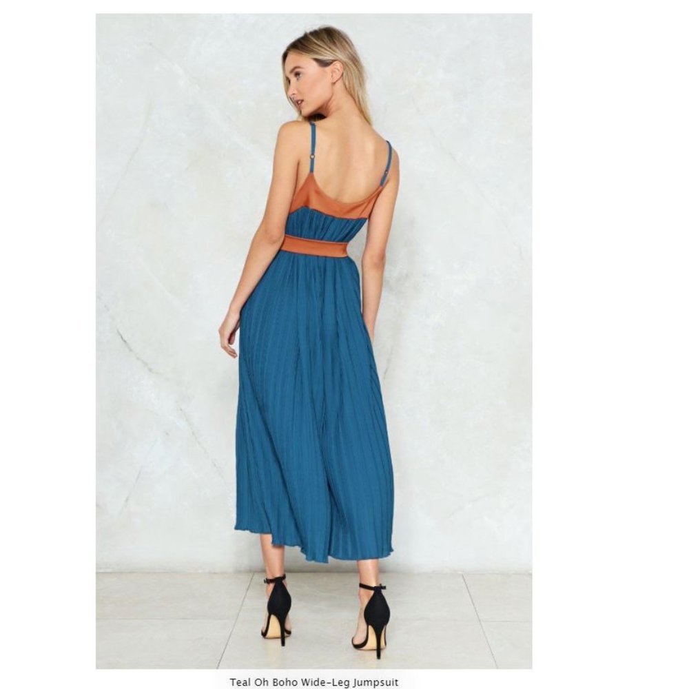 Nasty Gal Blue & Orange 70s Jumpsuit Size M - Picture 2 of 5